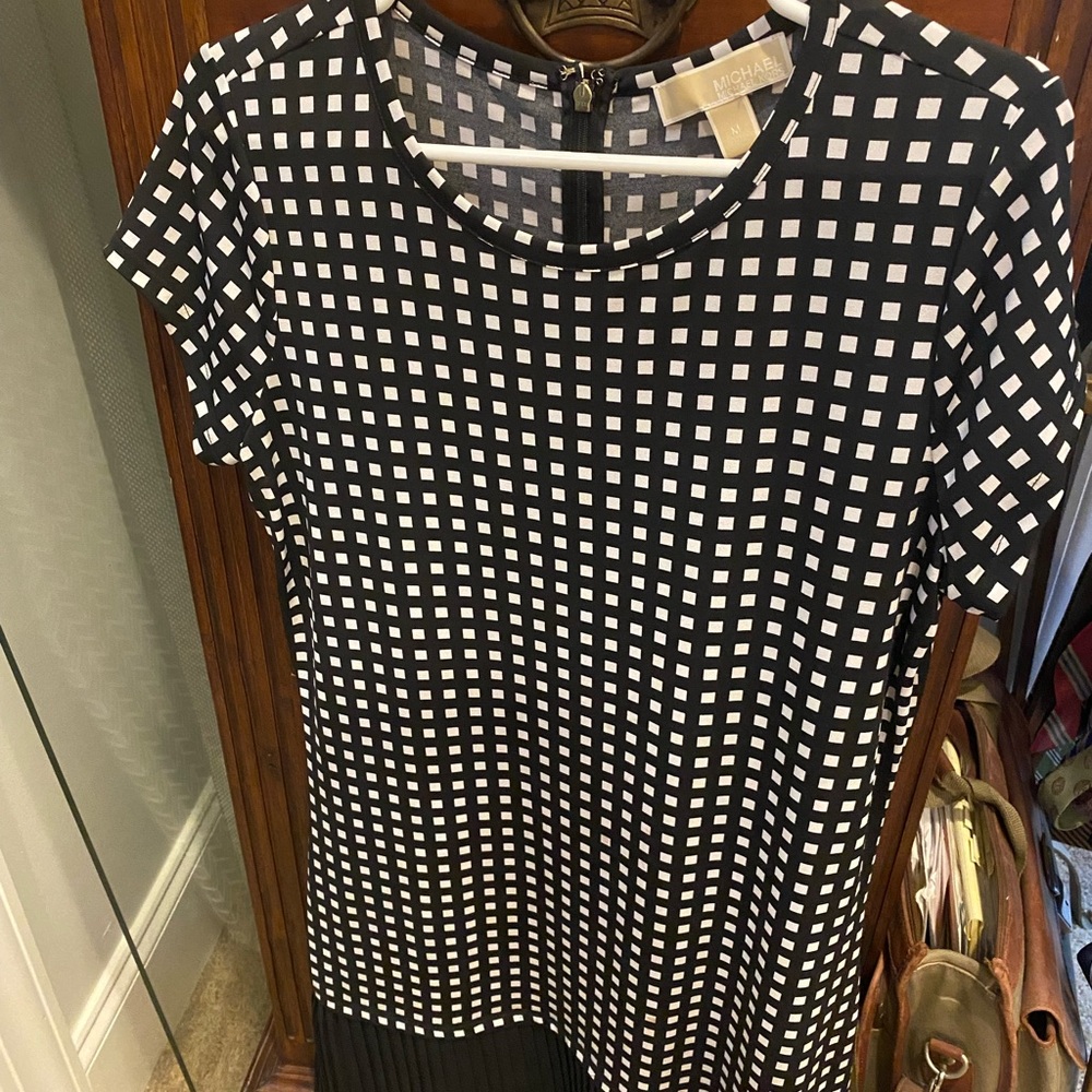 Black and white classic Michael Kora dress